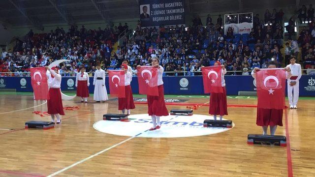 Özel öğrencilerin gösterisi beğeni topladı