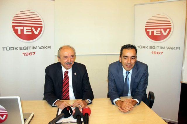 İşadamları TEV yararına konser verecek