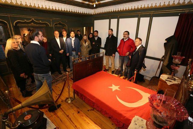 Türk Basın Birliği projeleri için Kazım Kurt’u tebrik etti 2