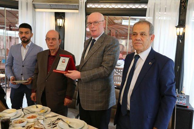 Türk Basın Birliği projeleri için Kazım Kurt’u tebrik etti 3