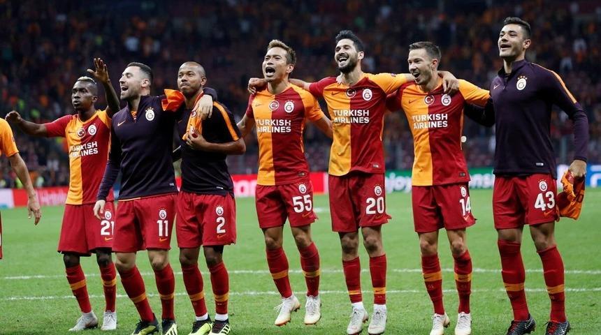 Galatasaray yönetimi futbolcuların 34 milyon TL'lik alacaklarını ödedi