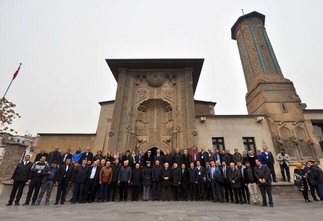 Buhara’dan Konya’ya İrfan Mirası Sempozyumu tamamlandı