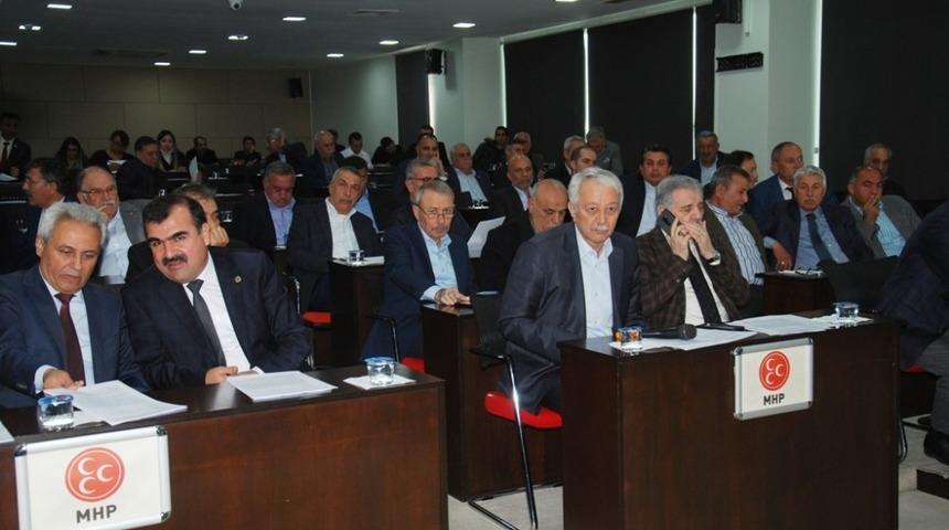 Adana B&uuml;y&uuml;kşehir Belediyesi&rsquo;nde bor&ccedil; tartışması