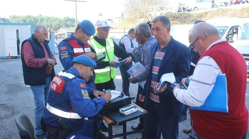 Manavgat&rsquo;ta denetlenen 25 servis aracından 7&rsquo;sine ceza uygulandı