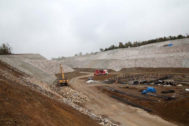 Akçay barajı üzerine 3 adet HES inşaa edildi