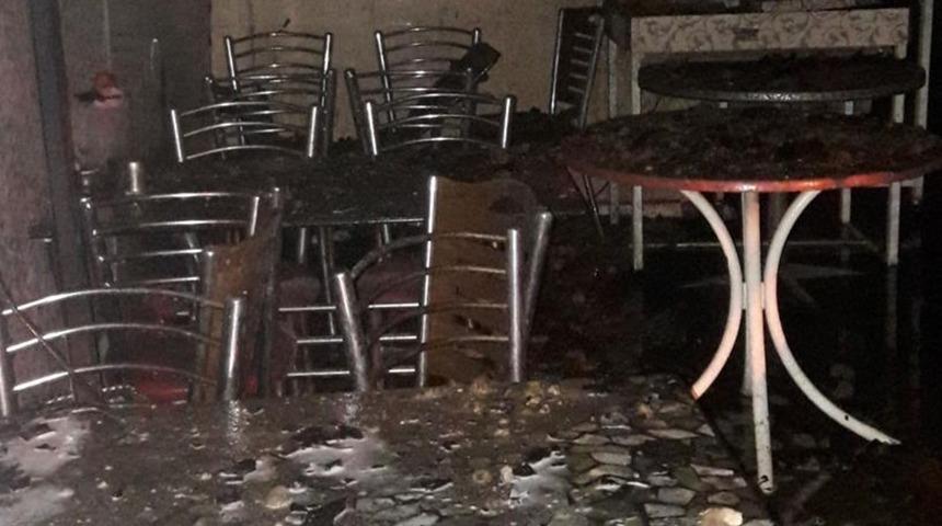 Van&rsquo;da 4 iş yeri yandı