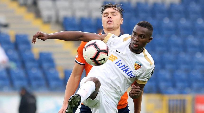 Kayserispor: Mensah için Beşiktaş'la görüşmedik, o bizimle olmaktan mutlu