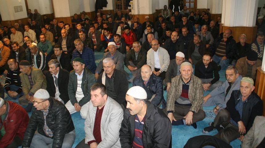 Devrek&rsquo;te Mevlit kandili idrak edildi