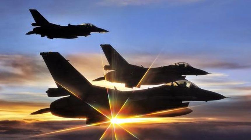 TSK'dan Kuzey Irak'ta hava harekatı: 14 terörist etkisiz hale getirildi