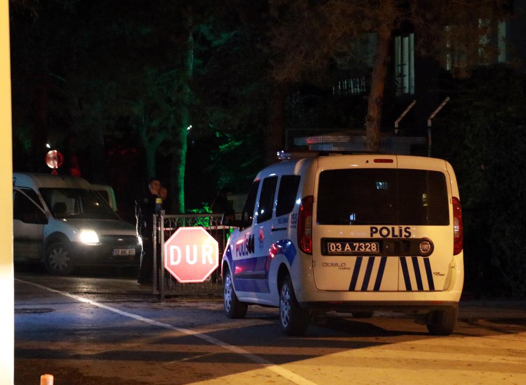 Askeri birlikte kahreden olay! N&ouml;bet kul&uuml;besinde &ouml;l&uuml; bulundu!