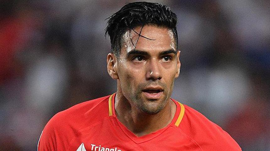 Beşiktaş'ta Radamel Falcao &ccedil;ılgınlığı