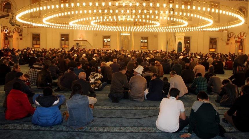 Kayseri OSB&rsquo;de mevlit kandili programı d&uuml;zenlendi