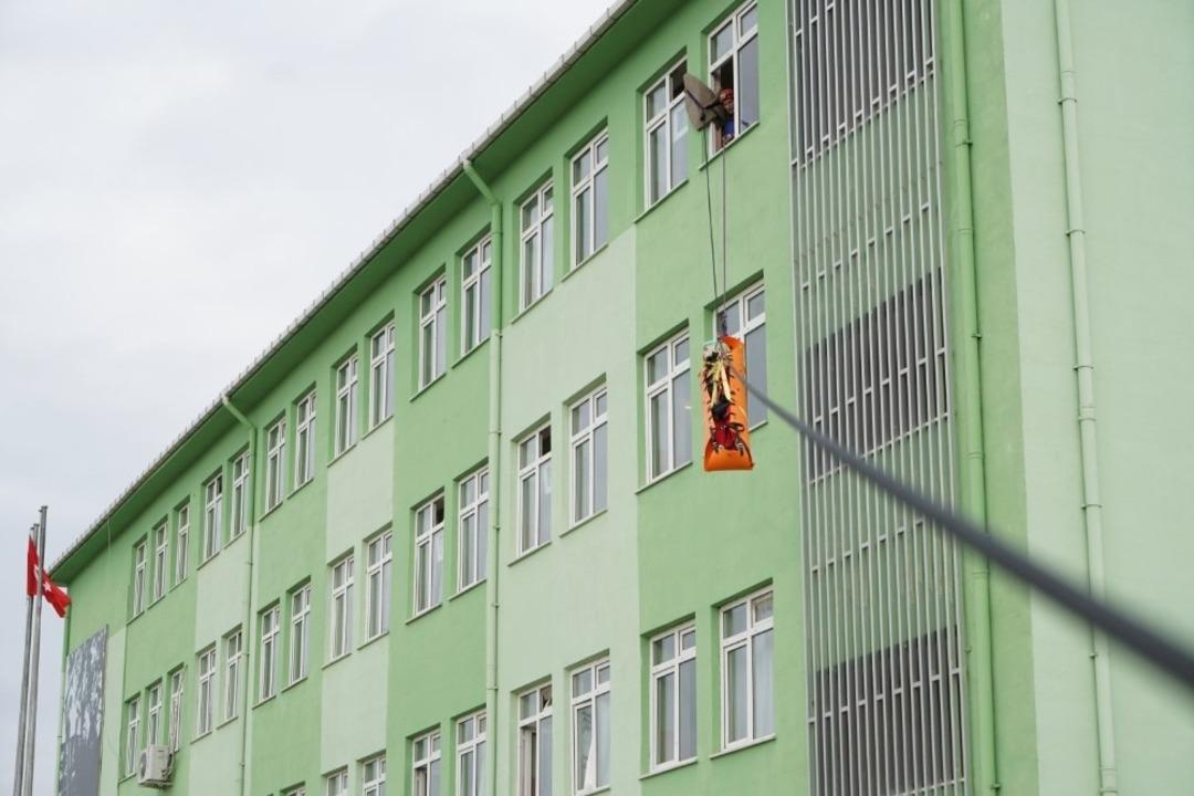 Tekirdağ&rsquo;da deprem tatbikatı