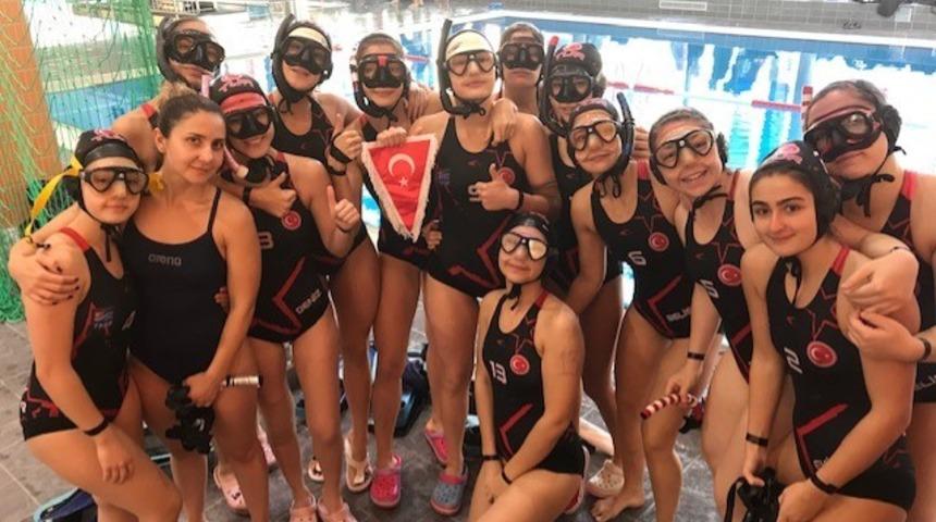 D&uuml;nya şampiyonluğuna İzmir damgası