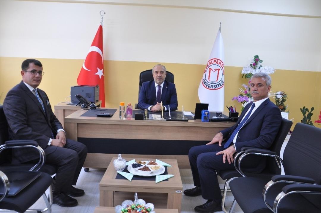 Rekt&ouml;r Polat&rsquo;tan Bulanık Meslek Y&uuml;ksekokuluna ziyaret