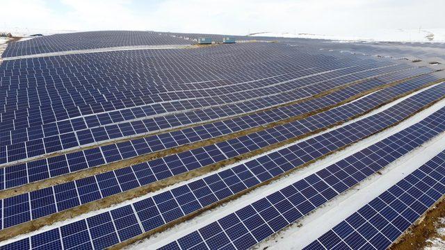 Türkiye'nin ilk belediye güneş enerji santrali, 2 bin 250 evi aydınlattı