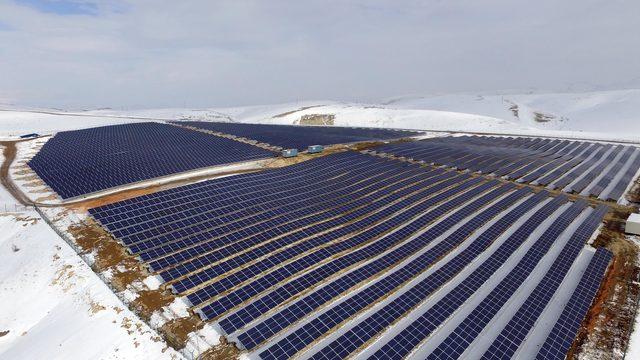 Türkiye'nin ilk belediye güneş enerji santrali, 2 bin 250 evi aydınlattı