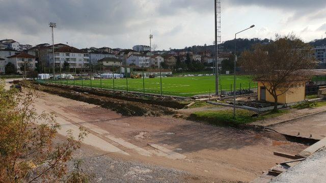 Kocaeli’de amatör spor sahaları yenileniyor