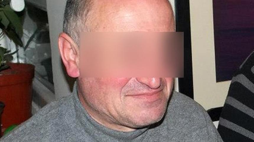 Öğretmenin telefonundan iğrenç görüntüler çıktı!