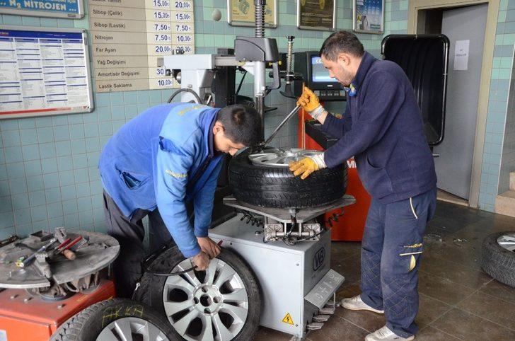 Lastikçilerde ‘kış lastiği’ yoğunluğu G3