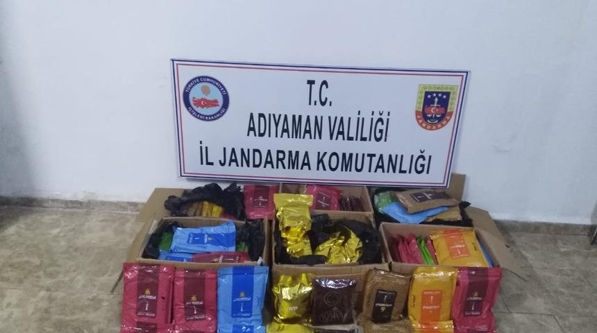 Adıyaman&rsquo;da ka&ccedil;ak nargile t&uuml;t&uuml;n&uuml; ele ge&ccedil;irildi