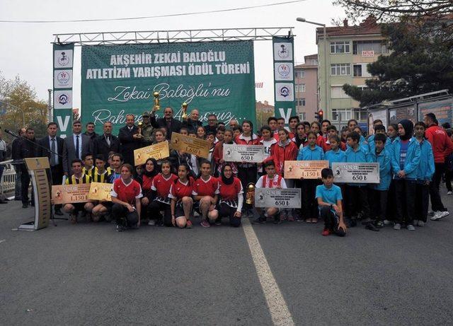 Akşehir’de Zekai Baloğlu atletizm yarışması düzenlendi