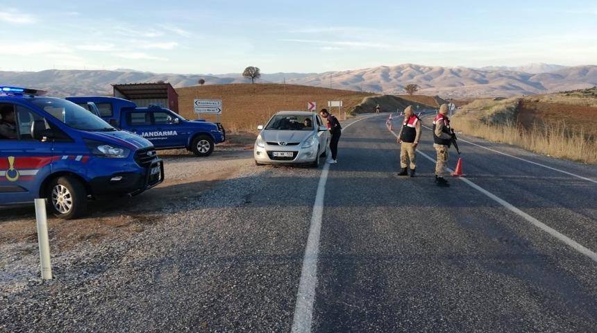 Jandarma ekiplerinden asayiş uygulaması