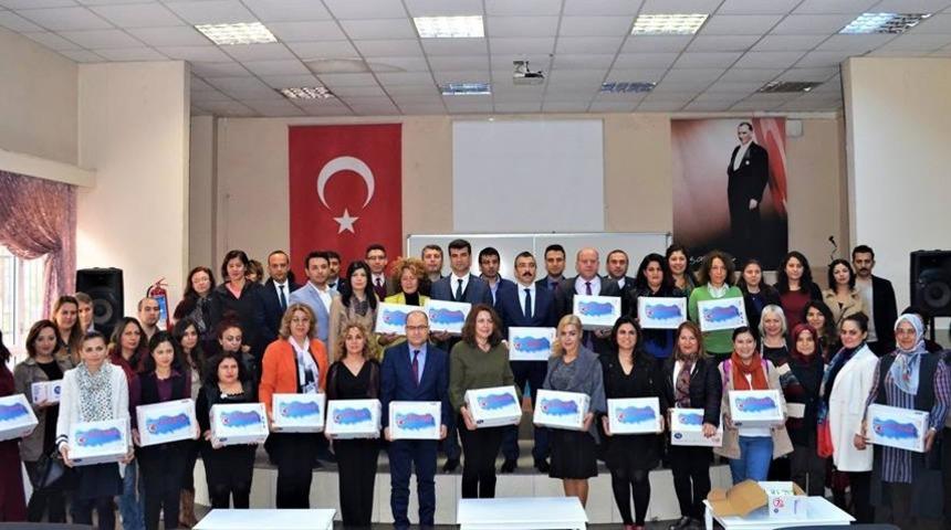 Milas&rsquo;tan &lsquo;81 ilin 81 &ouml;ğretmenine&rsquo; hediyeleri yola &ccedil;ıktı