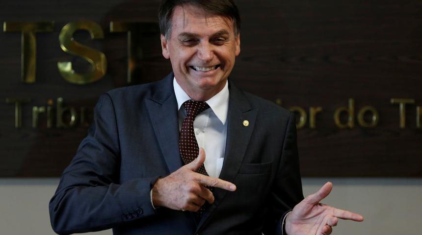 Taze devlet başkanından ilginç açıklama: Ey halkım, diktatörlük nedir bilmiyorsun