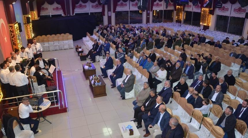 &Uuml;nye&rsquo;de "Peygamber ve Gen&ccedil;lik" Konferansı