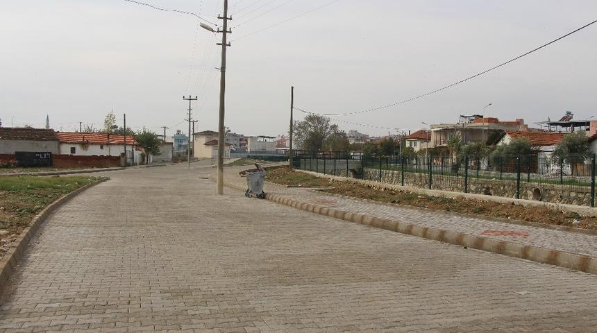 Germencik Belediyesi vatandaşlarına hizmet vermeye aralıksız devam ediyor