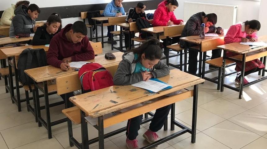 &Ouml;ğretmensiz sınav uygulaması hayata ge&ccedil;irildi