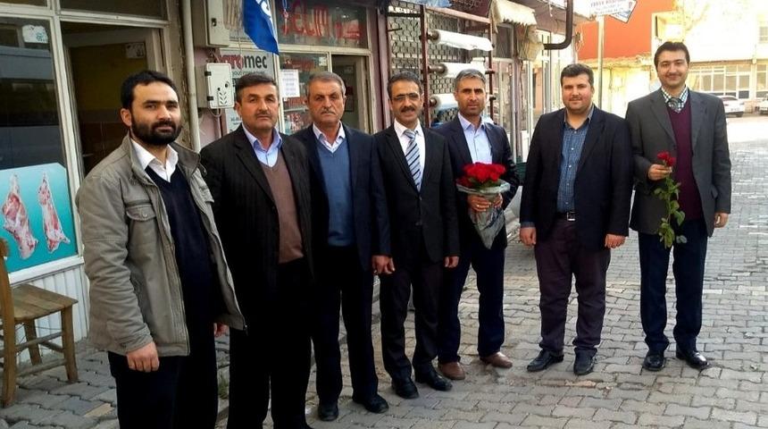 Tut İl&ccedil;e M&uuml;ft&uuml;l&uuml;ğ&uuml; g&uuml;l dağıttı