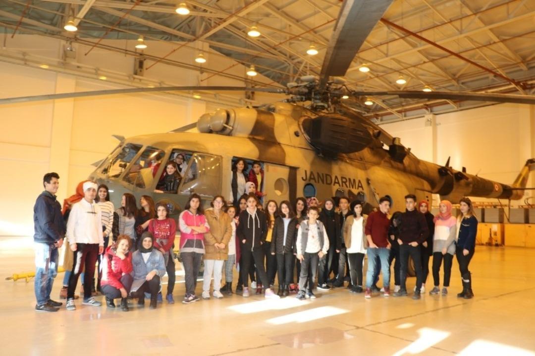 Van il jandarma &ccedil;ocukları unutmadı