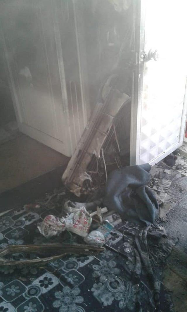 Evde &ccedil;ıkan yangında eşyalar k&uuml;l oldu 2