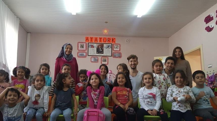 PA&Uuml; Eğitim Fak&uuml;ltesi &ouml;ğrencileri hayatın her yerinde