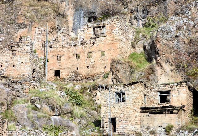 &Ccedil;ukurca da 400 yıllık kale evler butik otele d&ouml;n&uuml;ş&uuml;yor 1