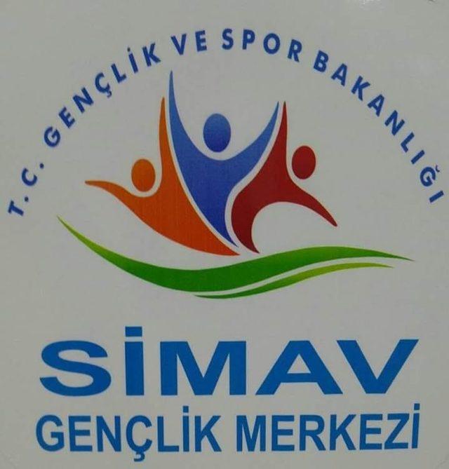 Simav Gençlik Merkezi’nin bininci üyesine ödül