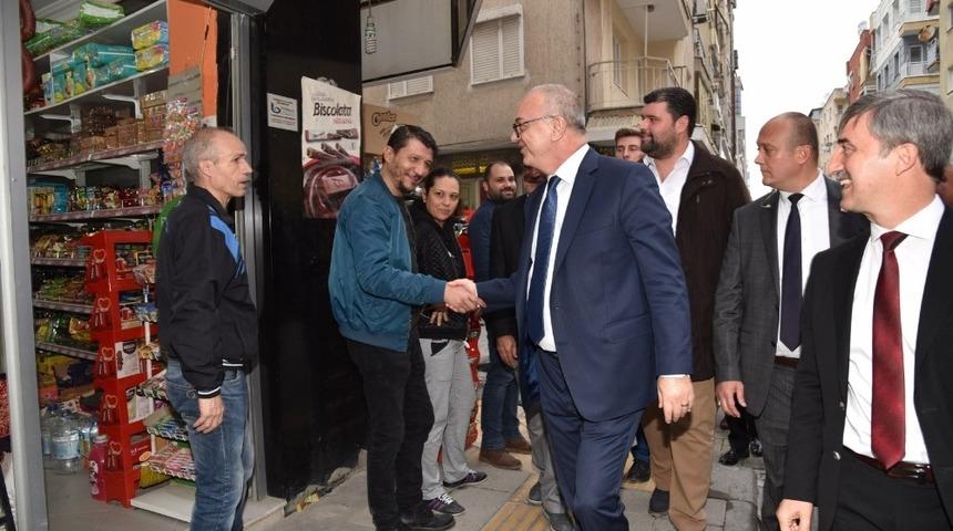 Başkan Ergün’e Turgutlu’da büyük ilgi