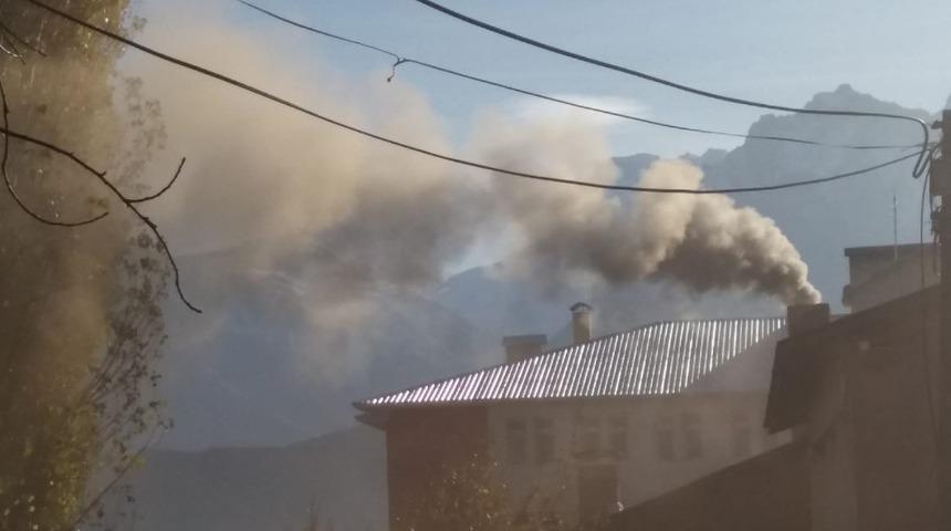 Hakkari&rsquo;deki hava kirliliği tedirgin ediyor