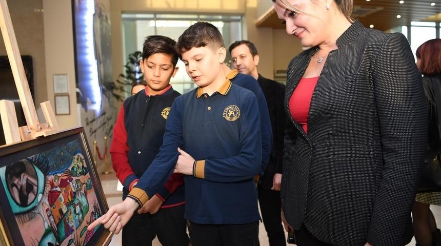 &Ccedil;ocuklar haklarını resme d&ouml;kt&uuml;