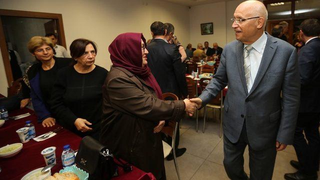 Başkan Yaşar, muhtarlarla buluştu