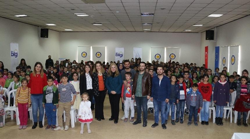 20 Kasım D&uuml;nya &Ccedil;ocuk Hakları G&uuml;n&uuml;