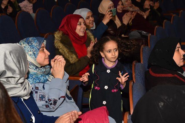 Ankara Büyükşehir Belediyesi, mülteci aileleri sosyal ve kültürel projelere dahil ediyor