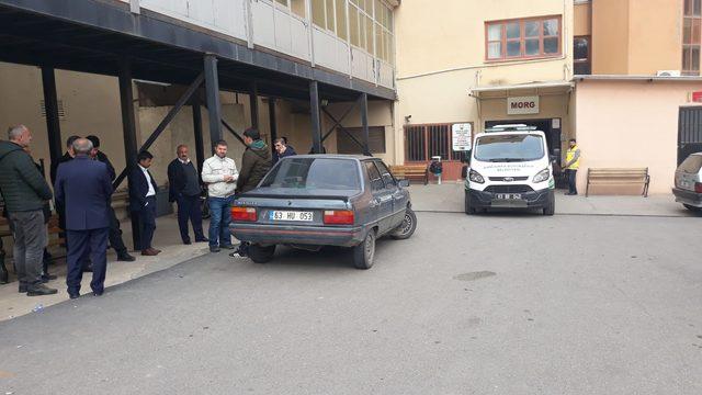 Zırhlı polis aracındaki silah kazaen ateş aldı, otobüsteki yolcu öldü