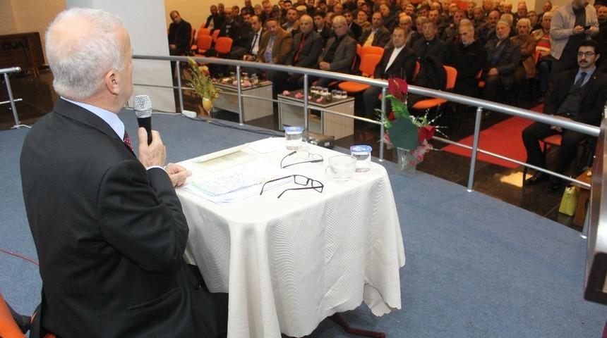 Prof Dr. Nevzat Aşık Manyas&rsquo;ta konferans verdi