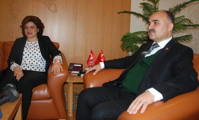 Sağlık Bakan Yardımcısı Meşe'den Kayseri Valisi'ne ziyaret
