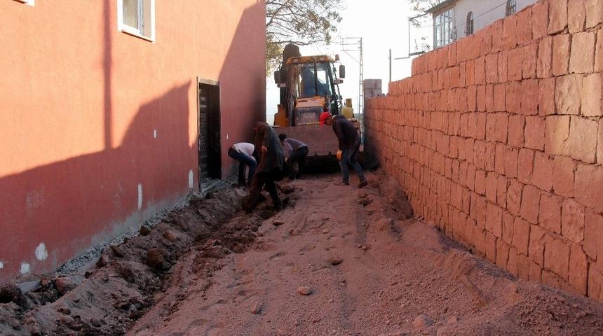 İncesu Belediye Başkanı Karayol Parke &Ccedil;alışmalarını Yerinde İnceledi