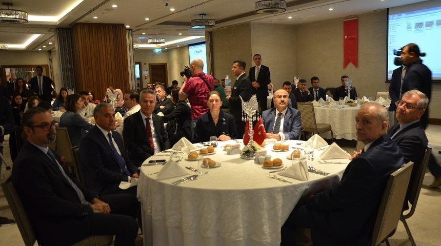 Adana-Beyrut turizm ilişkileri geliştiriliyor