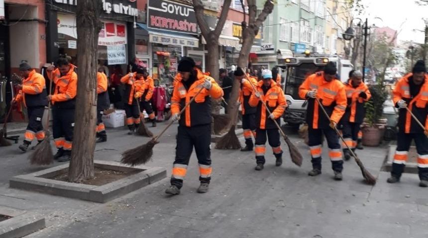Niğde Belediyesinden hummalı temizlik çalışması
